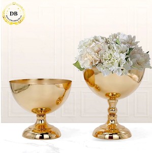 Hot Sell Design <strong>Flower</strong> Stand Table Decoration Centros De Mesa Para Boda Wedding Centerpiece Metal Gold Small <strong>Flower</strong> <strong>Vase</strong> - Product Image 1