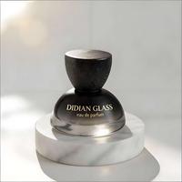 Flacon de parfum personnalisé avec logo imprimé, estampage à chaud doré, col cranté de luxe, pulvérisateur coloré personnalisé avec bouchon en bois
