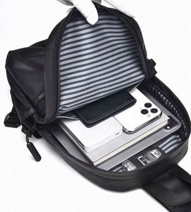 Bolsa oblicua de moda con película de cuero de un solo hombro de nueva tendencia - Product Image 3