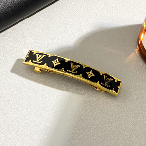 กิ๊บติดผมรูปตัว L สีชม<span class=keywords><strong>พ</strong></span>ู สไตล์เรียบง่าย สำหรับฤดูใบไม้ผลิ ดีไซน์หรูหราเบาๆ  เครื่องประดับผม กิ๊บหนีบผมทรงปากเป็ด สำหรับผู้หญิงและเด็กผู้หญิง - Product Image 5