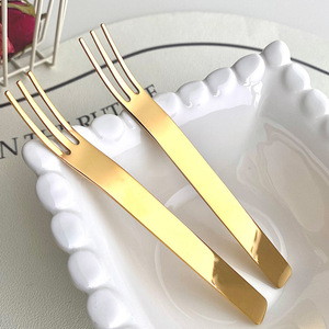 Fruit Fork <b>Set</b> 304 Stainless Steel 6 Piece Dessert Cake Forks Dishwasher Safe Solid Color - Product Image 3