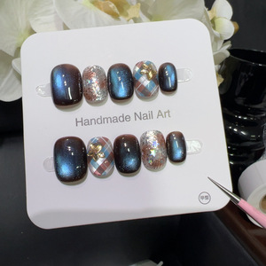 Autocollants pour <span class=keywords><strong>ongles</strong></span> courts faits à la main, ultra-fins et sans trace, style français vintage, motif floral d'automne, couleur Maillard, <span class=keywords><strong>faux</strong></span> <span class=keywords><strong>ongles</strong></span> - Product Image 6