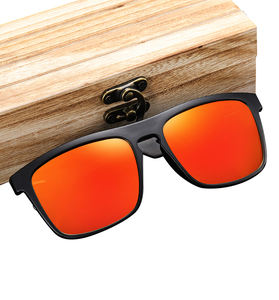 Lunettes de soleil classiques en noyer noir pour hommes, verres de soleil polarisées UV400 pour femmes - Product Image 1