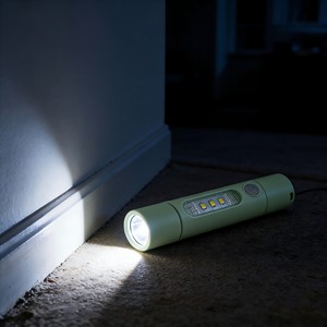 Nouvelle conception de lampe torche tactique longue portée <span class=keywords><strong>Bushcraft</strong></span> 18650 rechargeable - Product Image 6