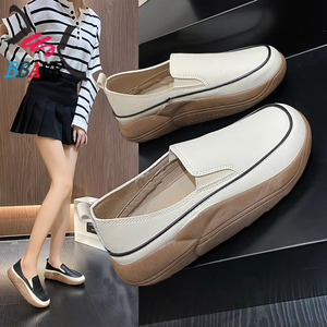 Zapatos Deportivos Casuales de Moda Blancos de Alta Calidad para Mujer - Product Image 2