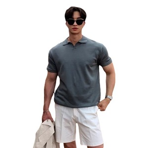 T-shirt <span class=keywords><strong>POLO</strong></span> in maglia a maniche corte con scollo a V e colletto a gabbiano, stile Old Money, in seta ghiaccio, per affari, estiva, all'ingrosso per il commercio transfrontaliero - Product Image 3