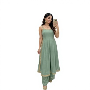 Robe Salwar traditionnelle vert menthe avec broderie dorée, coupe classique, pour femme, style indien et pakistanais, en soie, séchage rapide - Product Image 1