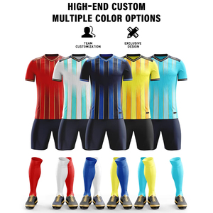 Op maat gemaakte hoogwaardige voetbal zomerset voor jongens en meisjes voor training en jeugdsportkleding met opdruk - Product Image 1