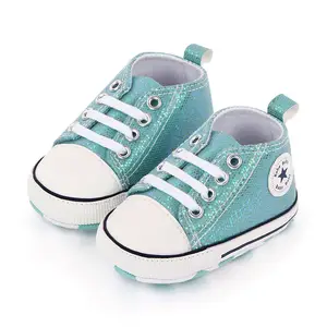 Sapatos de bebê casual brilhantes, sapatos modernos para crianças