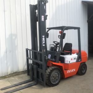 Chariots élévateurs d'occasion HELI K30 d'occasion en entrepôt Chariot élévateur diesel 3T Machines d'ingénierie et de construction d'occasion Engins de terrassement - Product Image 3