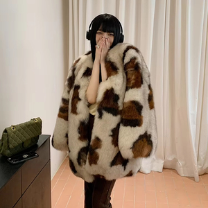 Pelliccia di Alta Qualità in Vera Volpe Intera di Colore <span class=keywords><strong>Verde</strong></span> da Donna Giacca di Volpe con Motivo Leopardato <span class=keywords><strong>Cappotto</strong></span> in Pelliccia di Volpe Naturale da Donna - Product Image 4