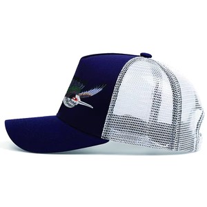 Vente en gros Casquette de camionneur vintage en maille de haute qualité Casquette 5 panneaux avec broderie de logo personnalisé Casquette en maille de baseball - Product Image 2