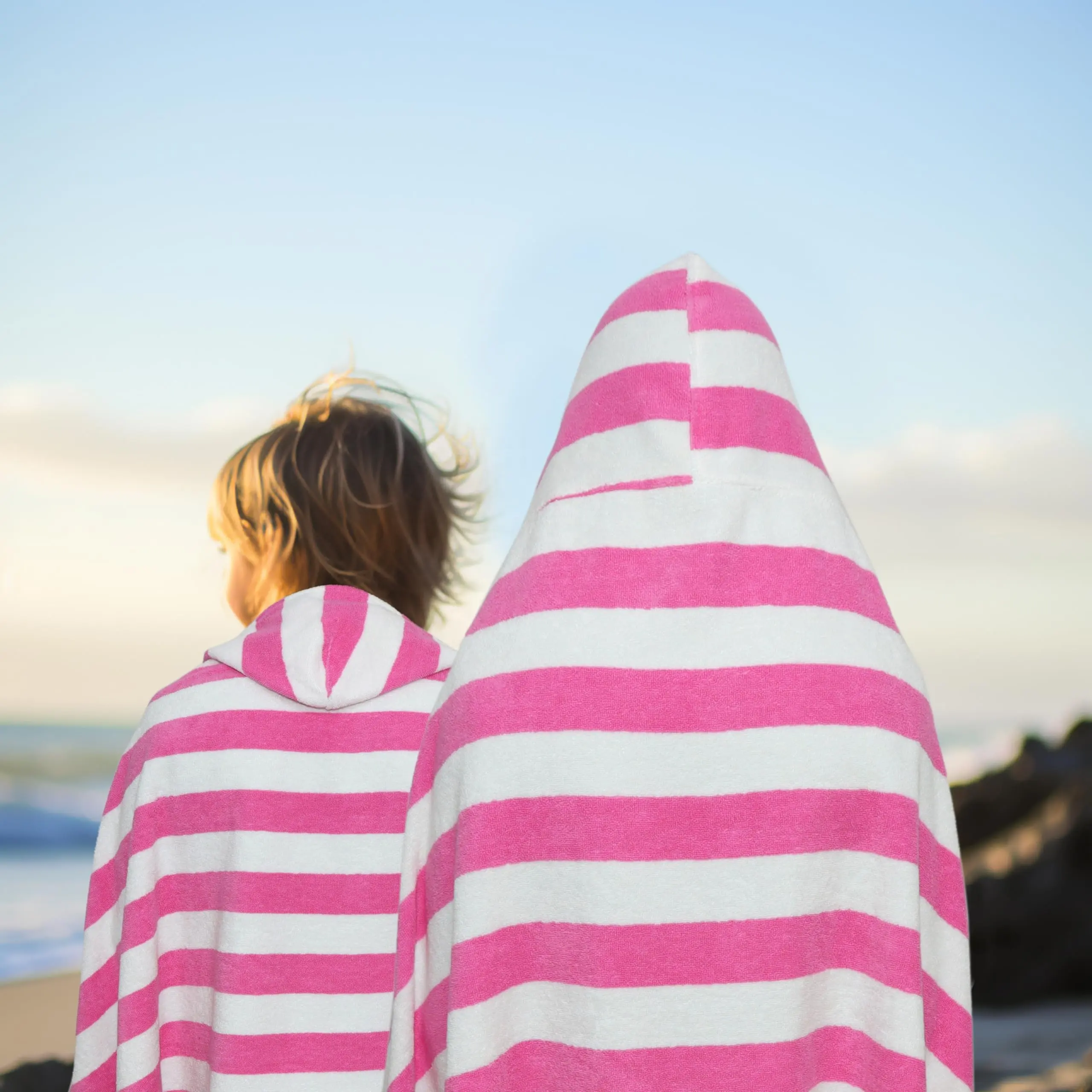 مخصصة بقلنسوة بانشو r للأطفال منشفة للشاطئ مريحة ماصة مخطط ثوب للشاطئ للاستعمال مرة أخرى طفل بقلنسوة بونشو للتزلج