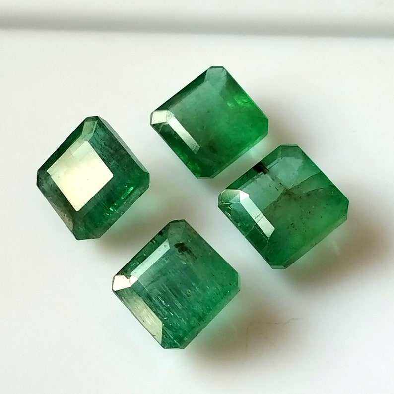 เช่นเดียวกับภาพ