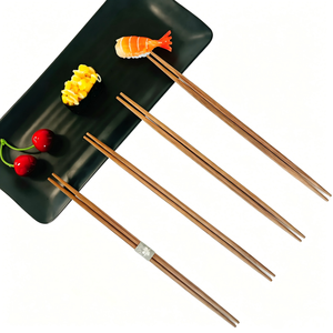 Palillos Japoneses Antideslizantes y Duraderos de Bambú Carbonizado, Palillos para Sushi de Doble Punta - Product Image 1