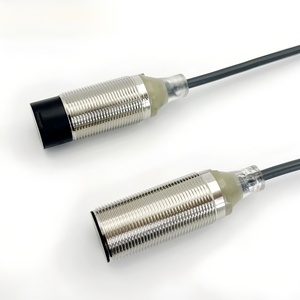 Cảm biến chuyển đổi tiệm cận E2B-M18KN10-<span class=keywords><strong>M1</strong></span>-<span class=keywords><strong>B1</strong></span> PNP không có khoảng cách phát hiện 10mm - Product Image 3