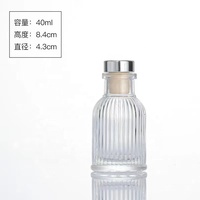 Bouteille en verre de diffuseur de roseau d'arôme d'huile essentielle de 50ml 100ml 200ml avec le bâton