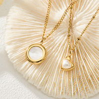 Colliers pendentifs cœur en perles dorées pour femmes, collier à pendentif coquillage épais, bijoux de mode pour mariage et bal de promo, cadeau