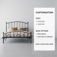 Venta al por mayor de fábrica: Estructura de cama metálica con listones arqueados, cabecero y pie de cama curvos con remates de bola, cama de plataforma de hierro