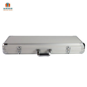 Caja de almacenamiento de tarjetas graduadas de aluminio tipo K plateada de 32 piezas con relleno de espuma - Product Image 3