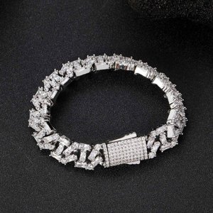 Bracelet chaîne de luxe en diamants, argent sterling 925, bijoux de créateur, élégant, scintillant, cadeau pour occasions spéciales - Product Image 2