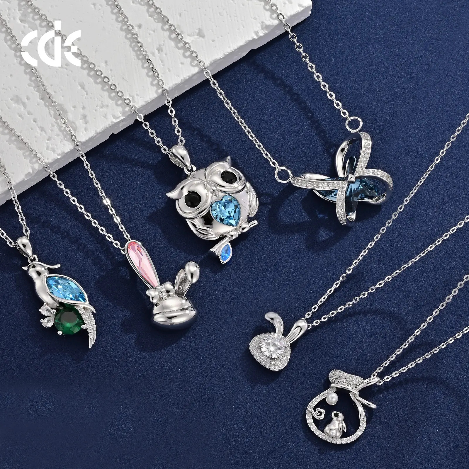 CDE GSYN003 творческие ювелирные изделия 925 стерлингового серебра милый кролик дизайн ожерелье оптом сверкающие кристаллы Женское Ожерелье