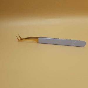 Pinzas de punta de fibra de acero inoxidable en forma de L de 90 grados de etiqueta privada para extensiones de pestañas, pinzas de extensión de pestañas de volumen - Product Image 1