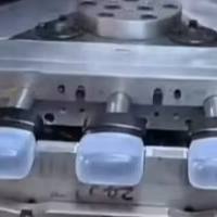 Máquina de Inyección y Soplado Automática para Moldes de Botellas de HDPE, PS, PE, PP de 50ml, 100ml, 200ml con Fuerza de Sujeción de 300kN