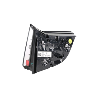 TAPA INTERIOR DERECHA DEL MALETERO LUZ TRASERA LÁMPARA DE FRENO LATERAL 3 PIN US 1077402-00-F para TESLA MODEL 3 <span class=keywords><strong>Y</strong></span> 2017-23 - Product Image 3