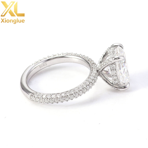 Anillo de Boda de Oro Blanco de 10k con Moissanita D VVS de Corte Hielo Ovalado Personalizado, Chapado en Oro de 18k, Engaste de Garra, 4g - Product Image 3