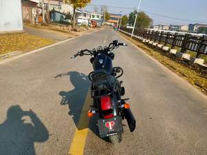 دراجة نارية ريبل 250 سي سي كلاسيكية - دراجة صينية الصنع بنظام حقن الوقود الإلكتروني للقيادة الرياضية والترفيهية - Product Image 3