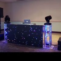 Pantalla LED portátil súper delgada para eventos en vivo Alquiler de cabina de DJ LED curva digital interactiva de video
