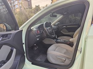 <span class=keywords><strong>Audi</strong></span> <span class=keywords><strong>A3</strong></span> 2018 2019 <span class=keywords><strong>2020</strong></span>, Auto Usado, Limusina 35 TFSI Gasolina, Auto en Venta, Sedán de <span class=keywords><strong>Segunda</strong></span> <span class=keywords><strong>Mano</strong></span> de Alta Calidad y Bajo Precio - Product Image 4
