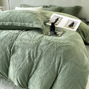 Luxury And Super Warm Solid Carving 3D Big Leaves Milk Velvet Bedding Set