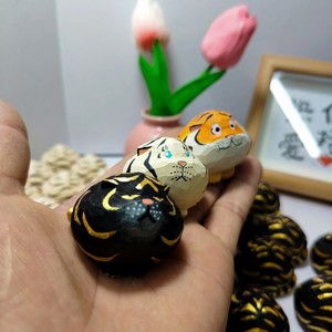 Figurine de tigre en bois orange, blanc, noir, en bois de tilleul, animal du zodiaque, décoration de bureau, cadeau pour enfants de 7 à 12 ans - Product Image 4