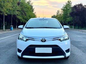 2014 pour Vitz/Yaris 1.3 Xingshang Auto Berline compacte moderne à conduite à gauche, automatique, confortable, grande économie, fiable, voiture urbaine - Product Image 3