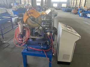 Gutter Downspout Pipe <strong>Roll</strong> <strong>Forming</strong> <strong>Machine</strong> Gutter Down Pipe Making <strong>Machine</strong> Steel Downspout Gutter and Elbow Machinery - Product Image 3