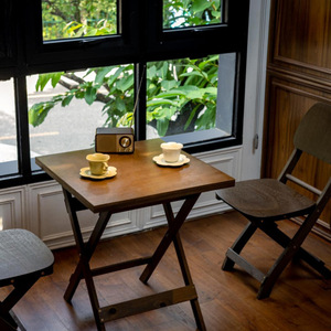 Ensemble <span class=keywords><strong>de</strong></span> <span class=keywords><strong>table</strong></span> et chaises pliantes en bois pour l'extérieur, design à bords ondulés, mobilier <span class=keywords><strong>de</strong></span> <span class=keywords><strong>jardin</strong></span>, patio, café, bistrot, décoration portable - Product Image 3