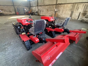 Tracteur à chenilles 4x4 de 35 CV, moteur diesel <span class=keywords><strong>JJ</strong></span>-35T, 3 vitesses avant/1 marche arrière, agriculture sur terrain sec, mini motoculteur à conduite assis, boîte de vitesses - Product Image 2