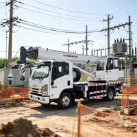 Grue mobile hydraulique ISUZU KV600 de 8 tonnes avec flèche de 28 m pour la réparation des lignes électriques et l'installation de transformateurs