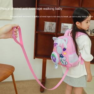Mochila Escolar Ligera y Portátil con Diseño de Gato y Uva de Dibujos Animados para Niños y Niñas de 1 a 6 Años - Product Image 3