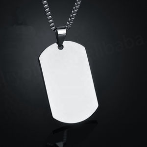 Collar Redondo de Acero Inoxidable con Grabado Láser Personalizado con Foto de Pareja - Product Image 4