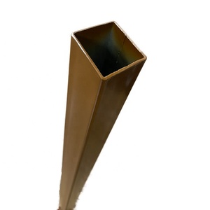 Poste <span class=keywords><strong>de</strong></span> Cerca Moderno y Ecológico <span class=keywords><strong>de</strong></span> Aluminio Celia con <span class=keywords><strong>Madera</strong></span> <span class=keywords><strong>Tratada</strong></span> a Presión Natural, Servicio <span class=keywords><strong>de</strong></span> Modelado 3D <span class=keywords><strong>para</strong></span> Uso en Exteriores - Product Image 2