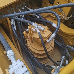 Excavatrice sur chenilles Caterpillar 336D d'occasion, 36 tonnes, pour la construction et l'agriculture, faible nombre d'heures de travail, pour travaux de terrassement. - Product Image 5