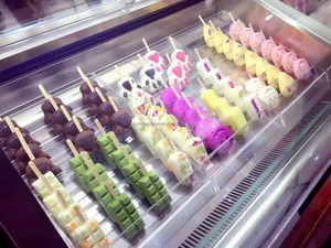 <b>Chain</b> cold deli commercial freezer bread cake fresh-keeping display refrigerator baking store display equipment - Product Image 6