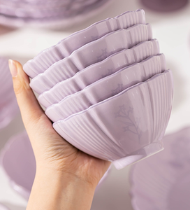 Service <span class=keywords><strong>de</strong></span> table en céramique gaufrée motif floral violet lavande, vaisselle vintage à bord festonné pour la maison, les mariages et les cadeaux <span class=keywords><strong>de</strong></span> pendaison <span class=keywords><strong>de</strong></span> crémaillère - Product Image 4