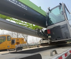 Grue sur camion Zoomlion Ztc350h année 2021 en bon état, 130 tonnes, avec grue SAC1300t STC800t6 STC800t5 STC1000c7 à bas prix - Product Image 2