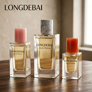 Flacone di Profumo Vuoto Quadrato Elegante Personalizzato OEM/ODM 30ml 50ml 100ml Trasparente con Tappo in Resina in Vetro per Profumeria di Nicchia - Product Image 3