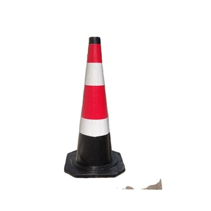 Cône de signalisation routière réfléchissant en caoutchouc de 70 cm, barrière en plastique pour éviter les collisions, avertisseurs de sécurité routière pour le contrôle du trafic - Product Image 1