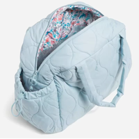 Sac de sport gonflé léger en nylon de haute qualité Design minimaliste Sac à main de grande capacité Sac de voyage gonflé à la mode pratique